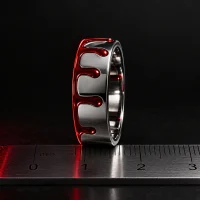 Red Run Band, Seitenansicht mit Lineal zur Größenangabe