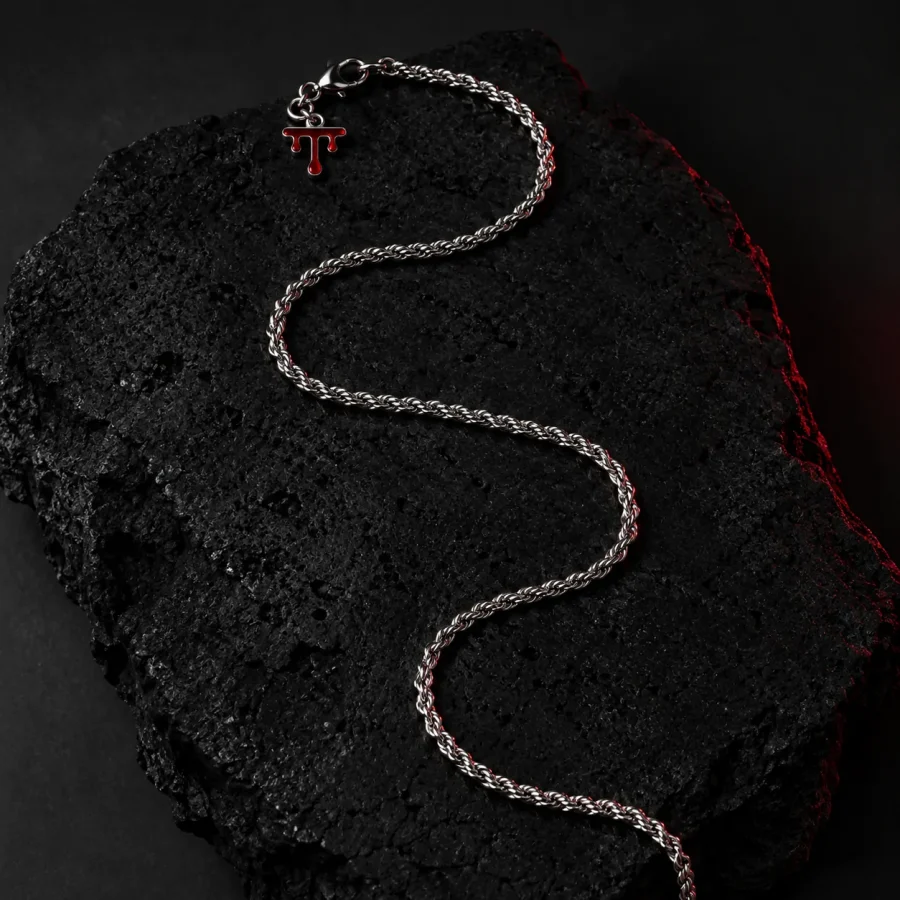 Run Rope Chain, studio photo
