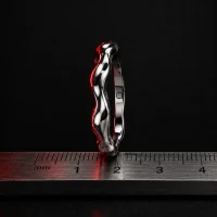 Wave Stacker, Seitenansicht mit Lineal zur Größenangabe